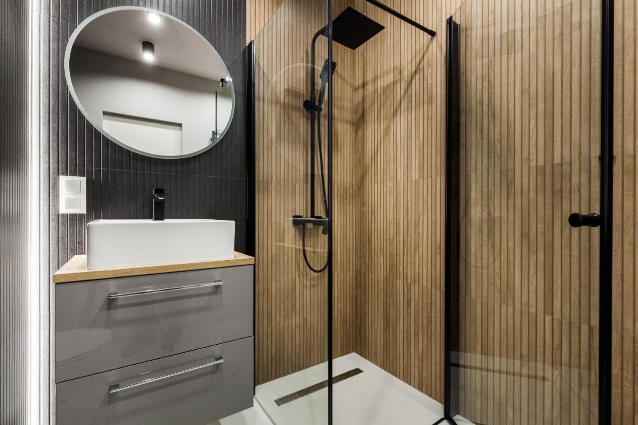 Uroczy Apartament W Sercu Starego Miasta Danzica Esterno foto